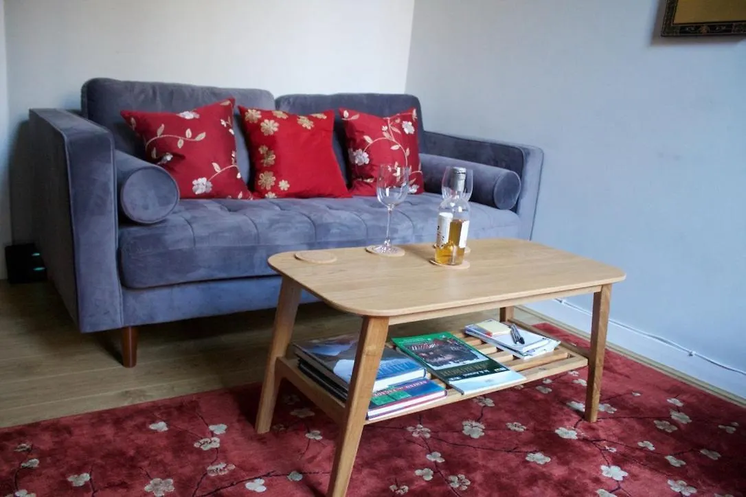 Lovely 1 Bed Flat In Stockbridge, Near Edinburghs City Centre Edinburgh